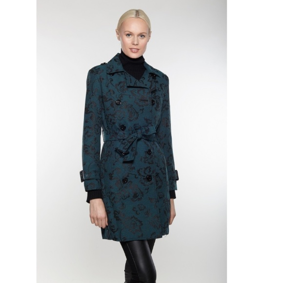 Linda Richards Jackets & Blazers - Linda Richards Floral Brocade 37" Coat